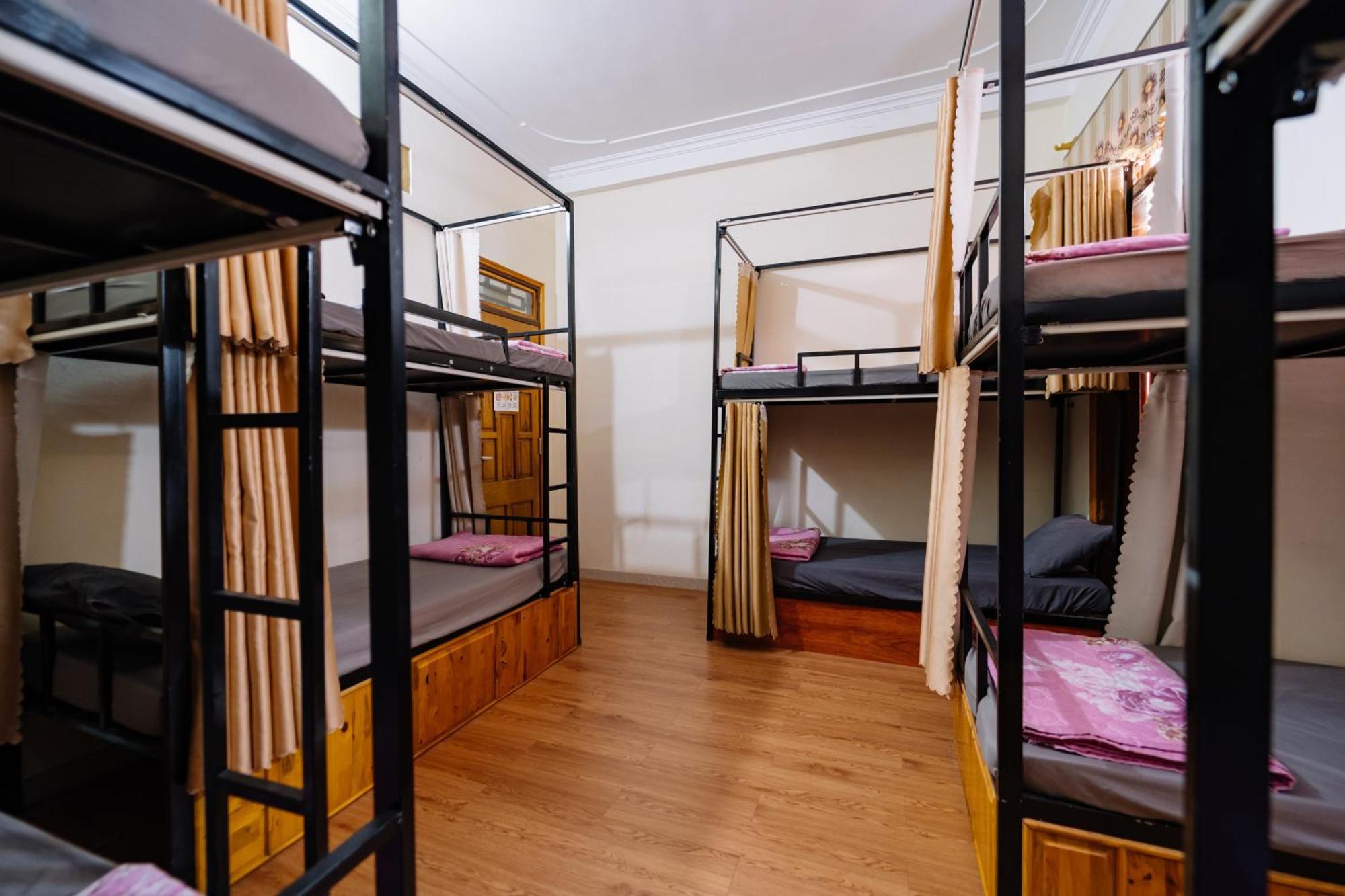 Hg Hostel Provide Tours & Motorbikes Ха Жианг Екстериор снимка